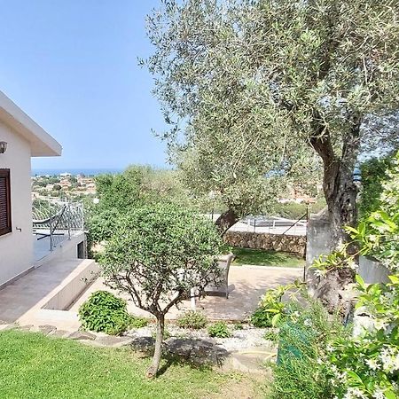 Iss Travel, Sea View Apartment Il Corbezzolo - Ground Floor With Air-Condition San Teodoro  Exterior foto